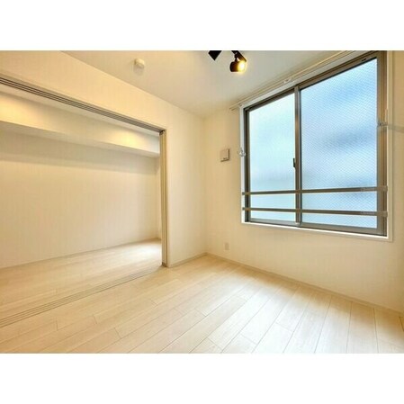 リーデンス名古屋駅西の物件内観写真